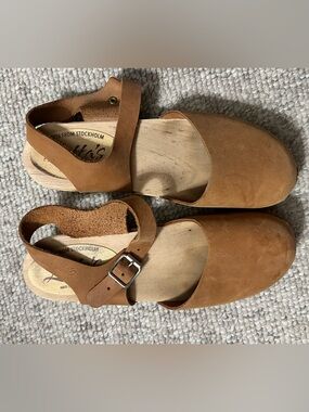 Lotta From Stockholm Tan Leather Open-Toe Clog Mules with Buckle
